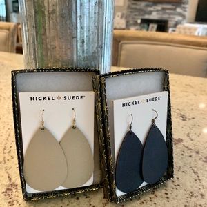 Nickel & suede teardrop earrings sz Medium set